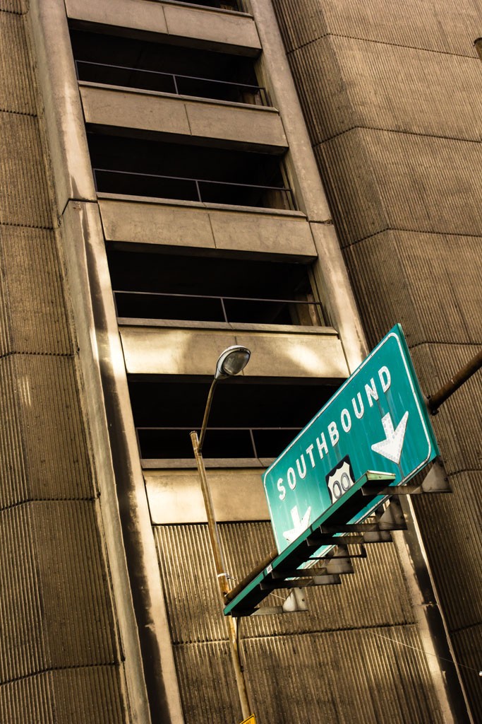 Nice lighting on a building.  On our way home from the Seattle Boat Show that I got ZERO photos from. :/ Weak, I know.