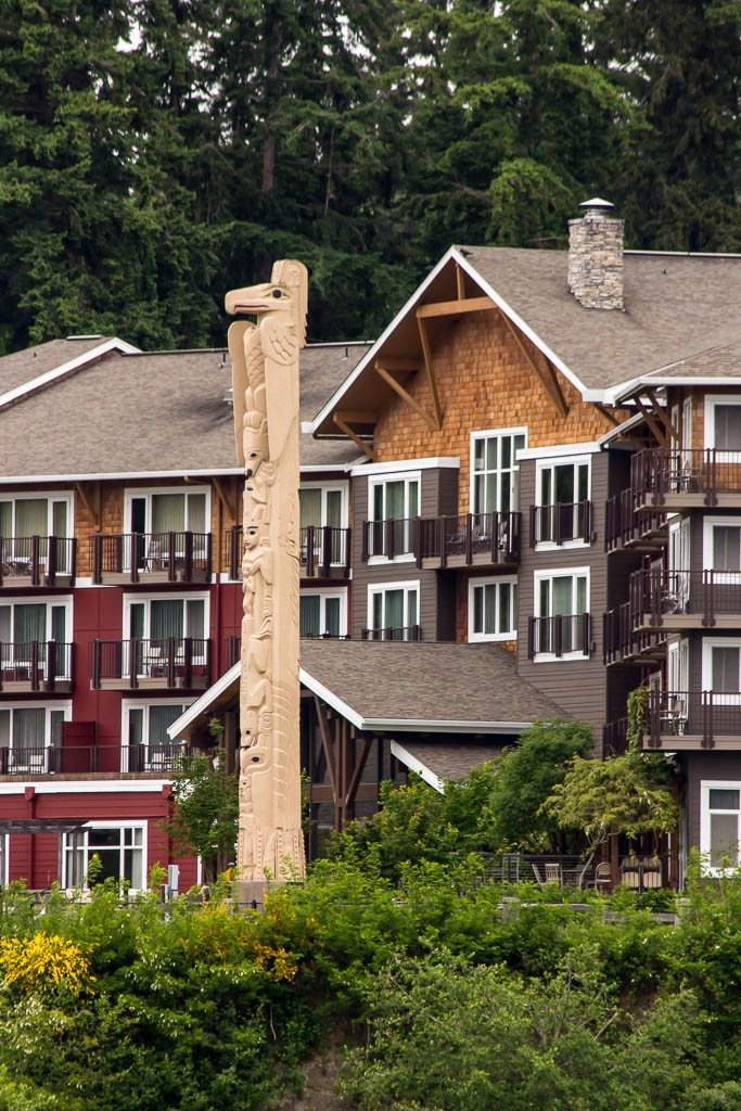 Hotel and totem pole