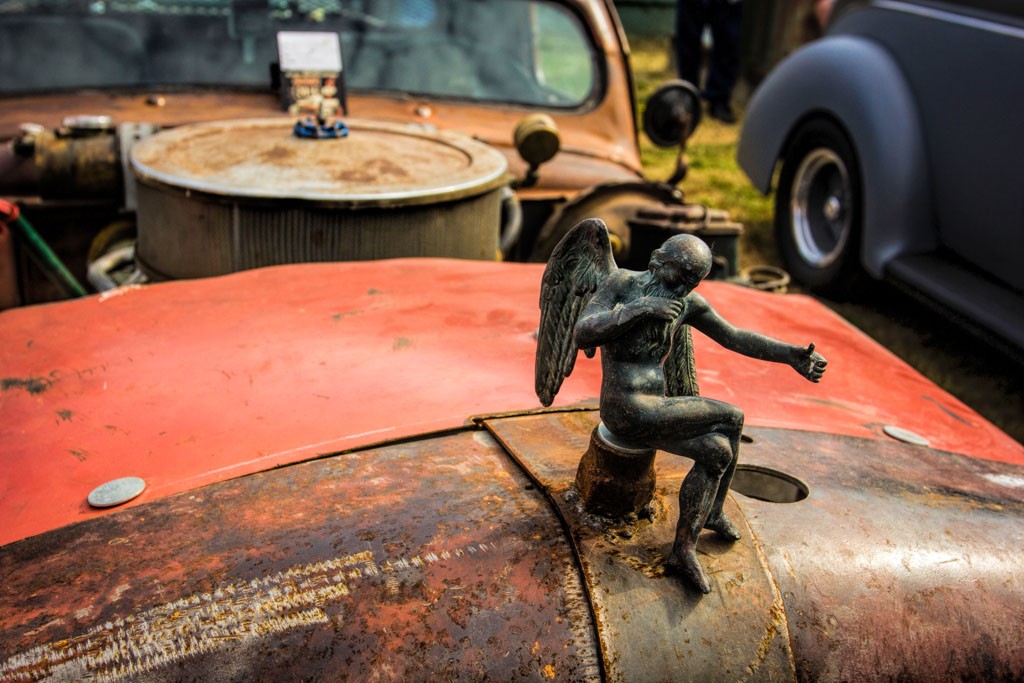 Lots of cars with interesting hood ornaments.