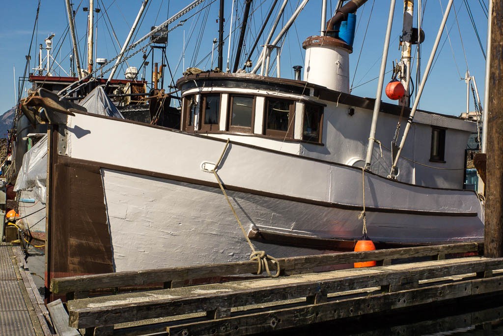 Fishing boat