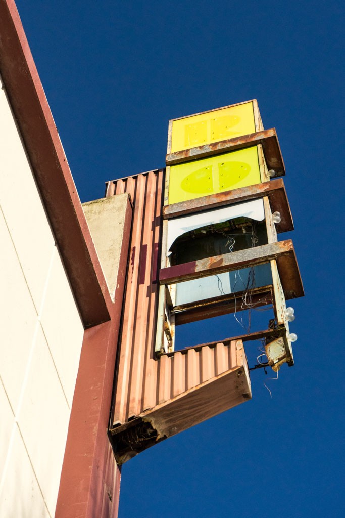 Busted Roxy theater sign. I love rust and urban decay and this photo's got it! I also like the contrast between the blue and yellow. 