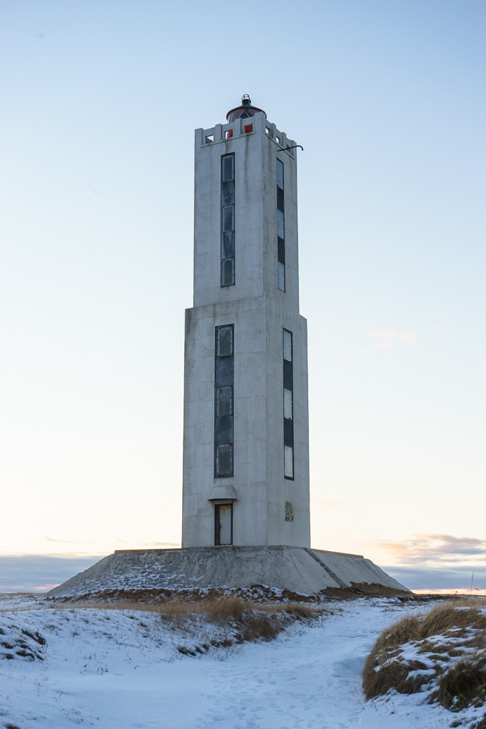 Very different style from the traditional American coast round lighthouses...