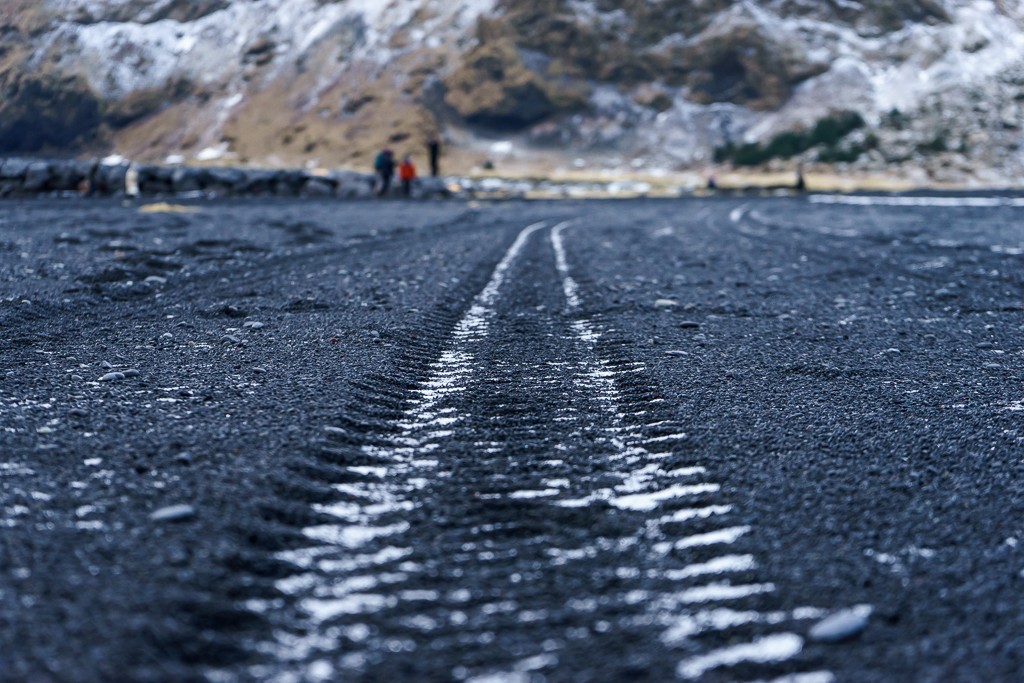 More tire tracks