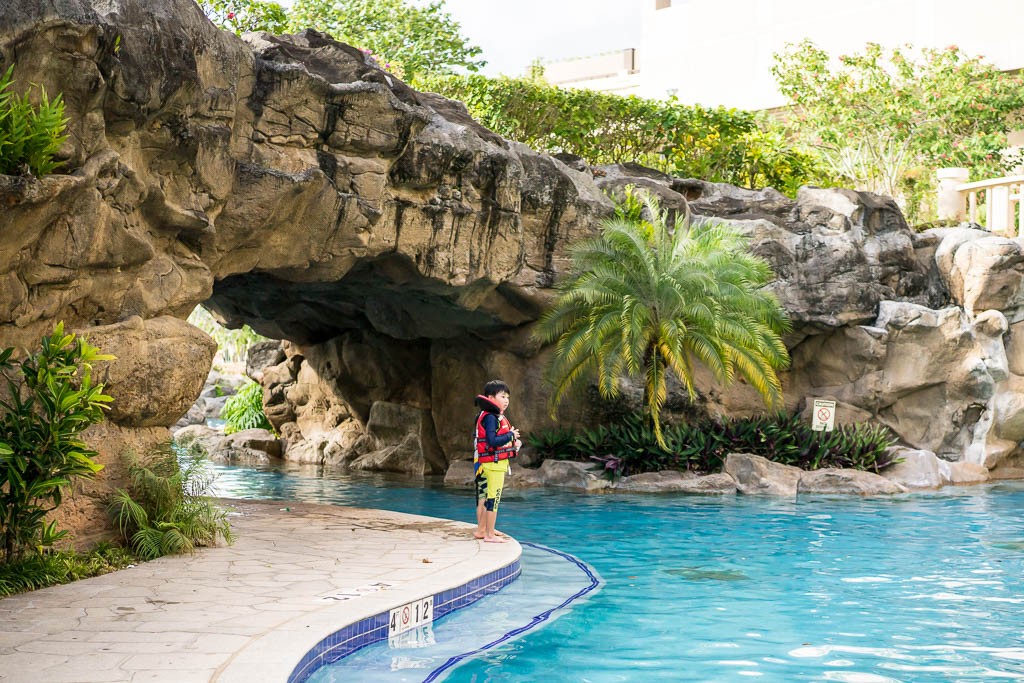 We spent most of our time by this pool as it usually had the least amount of people