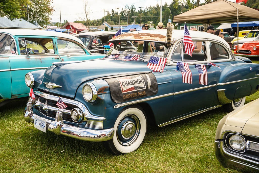 So many America flags for a car with BC plates...