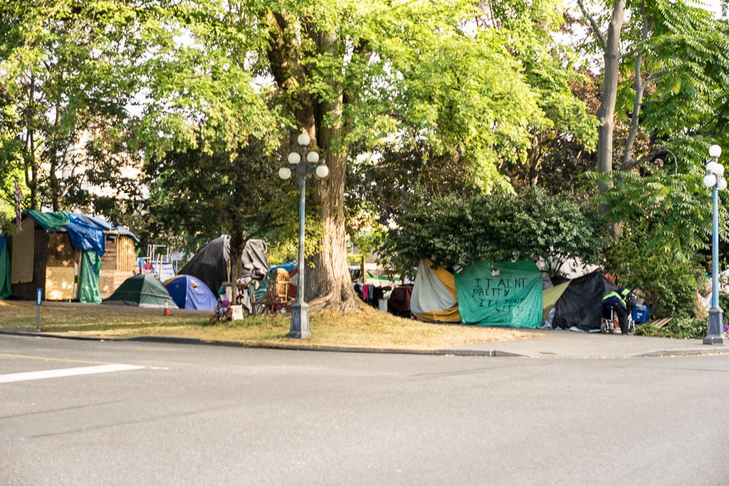 An entire block dedicated to homeless people tents. I wonder what the story is here?