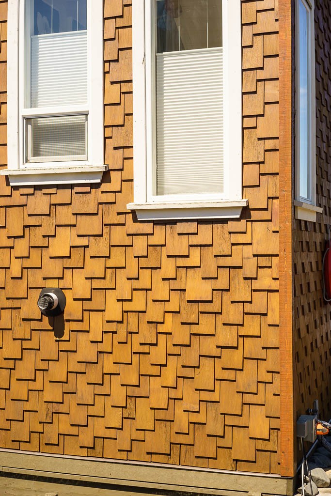 I thought the pattern on the shingles was really thoughtful