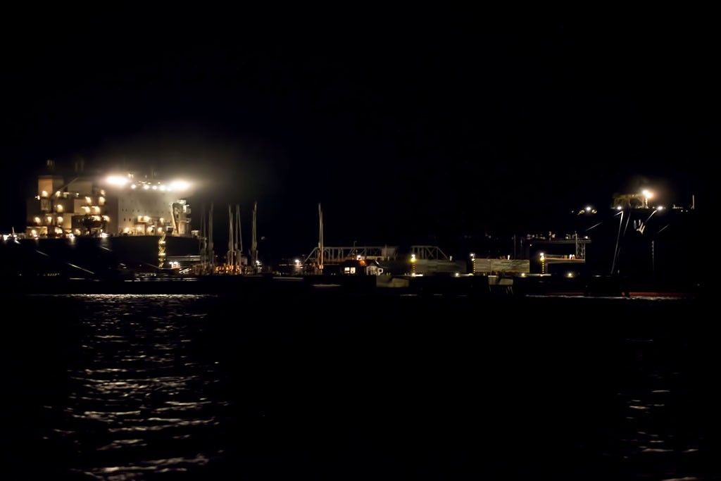 Fueling ship at the depot